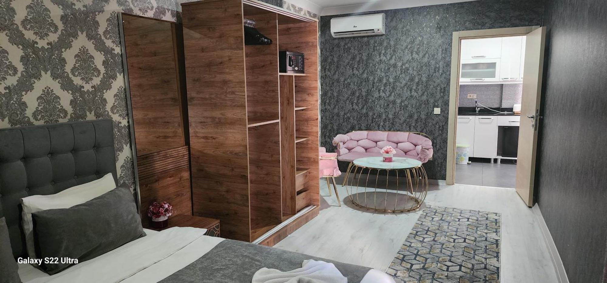 Taksim Royal Residence & Hotel Istanbul Exterior photo